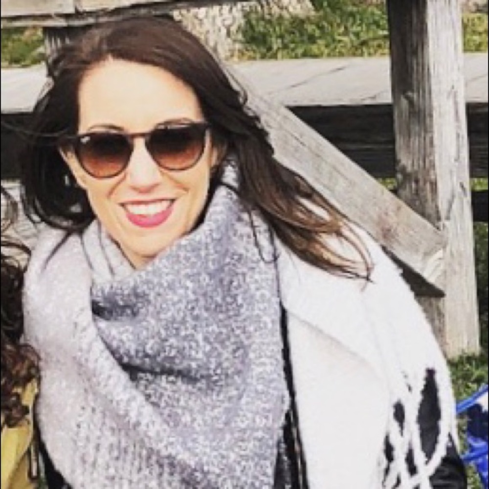 Meet your Posher, Lindsey